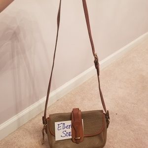 Vintage Dooney and Bourke Crossbody